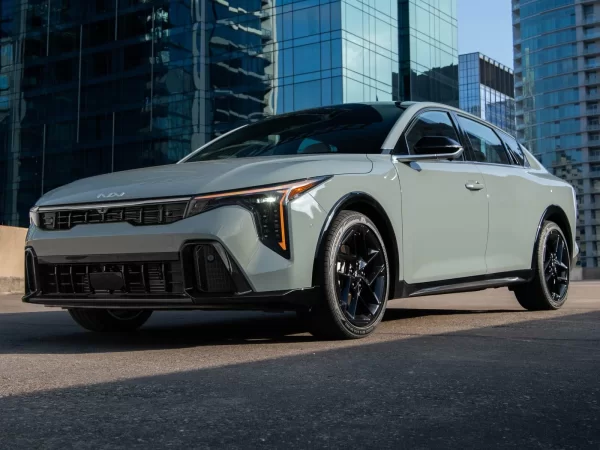 Kia K4